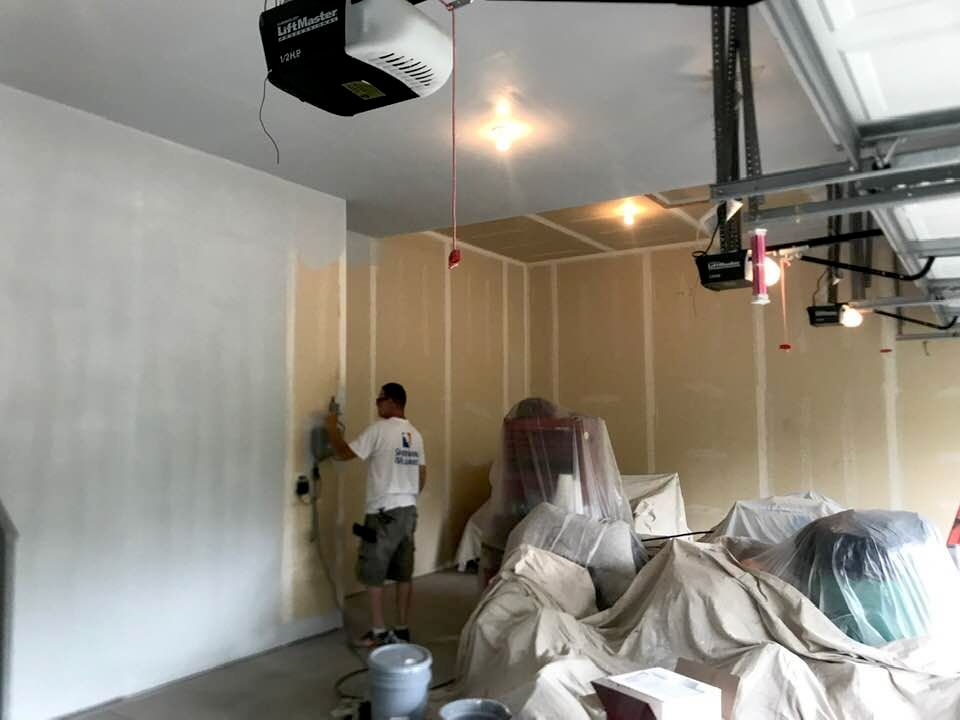 Novi Garage before