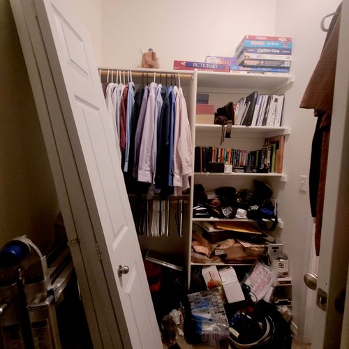 other side of walk-closet