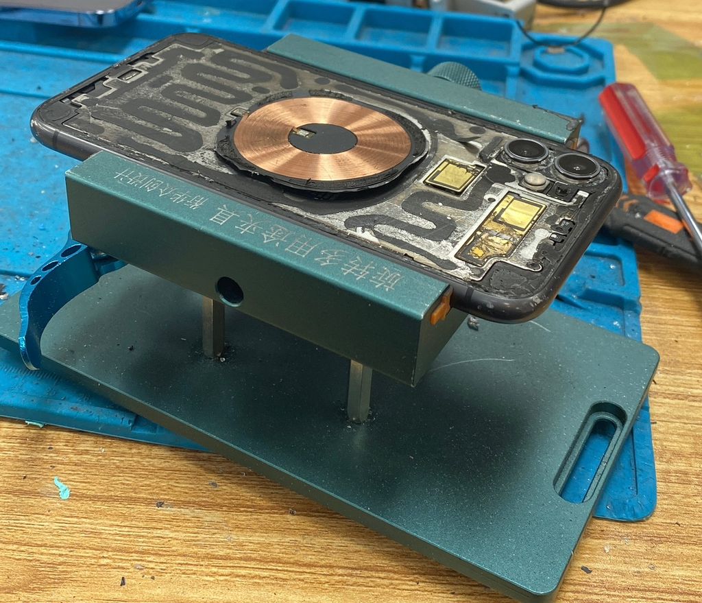 Back Glass Repair for iPhone