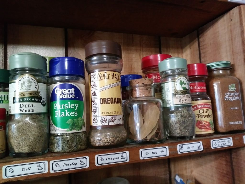 Organized and labeled spices with custom labels