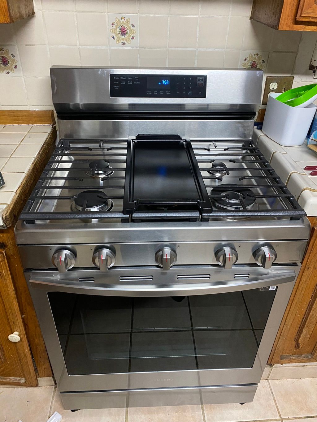 New gas stove installed 