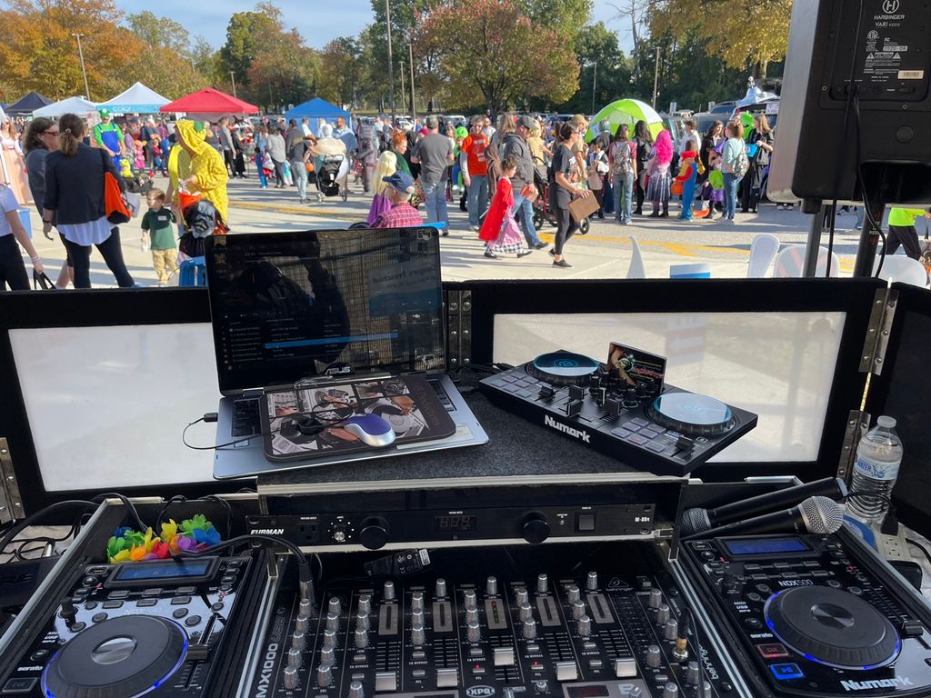 DJ Setup (casual)