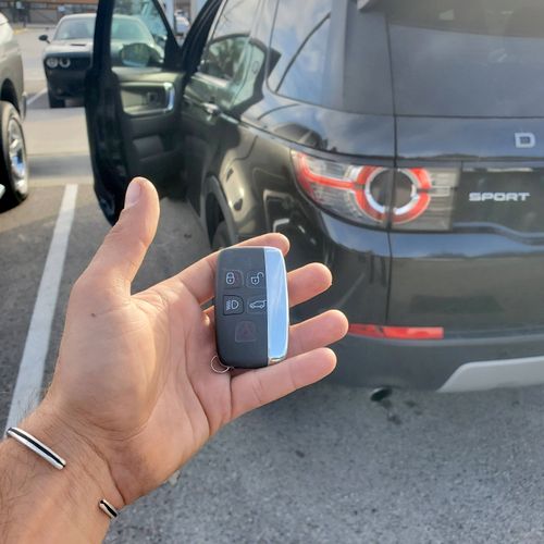 2017 land rover discovery key made on site 