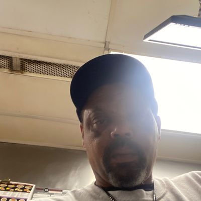 Avatar for Old school, Lawn Service