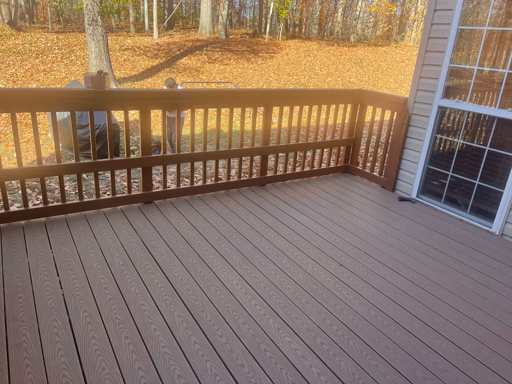 Deck Staining and Sealing