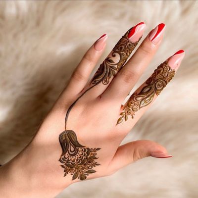 Avatar for Henna Artistry by sanj