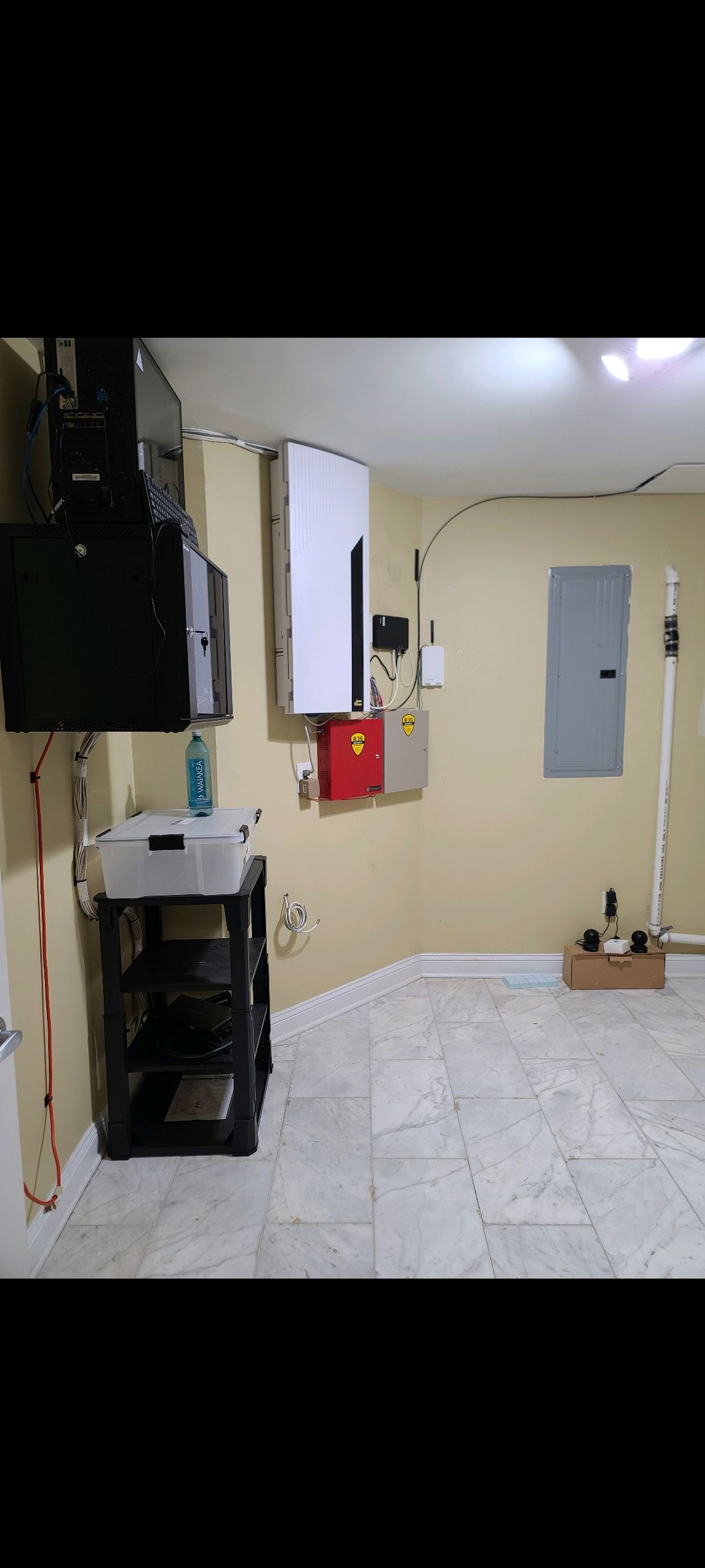 Cable Management #3