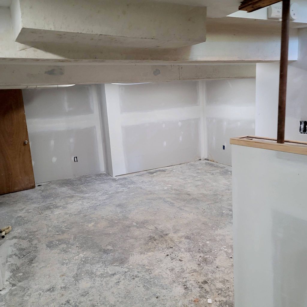 M&W Taping & Painting