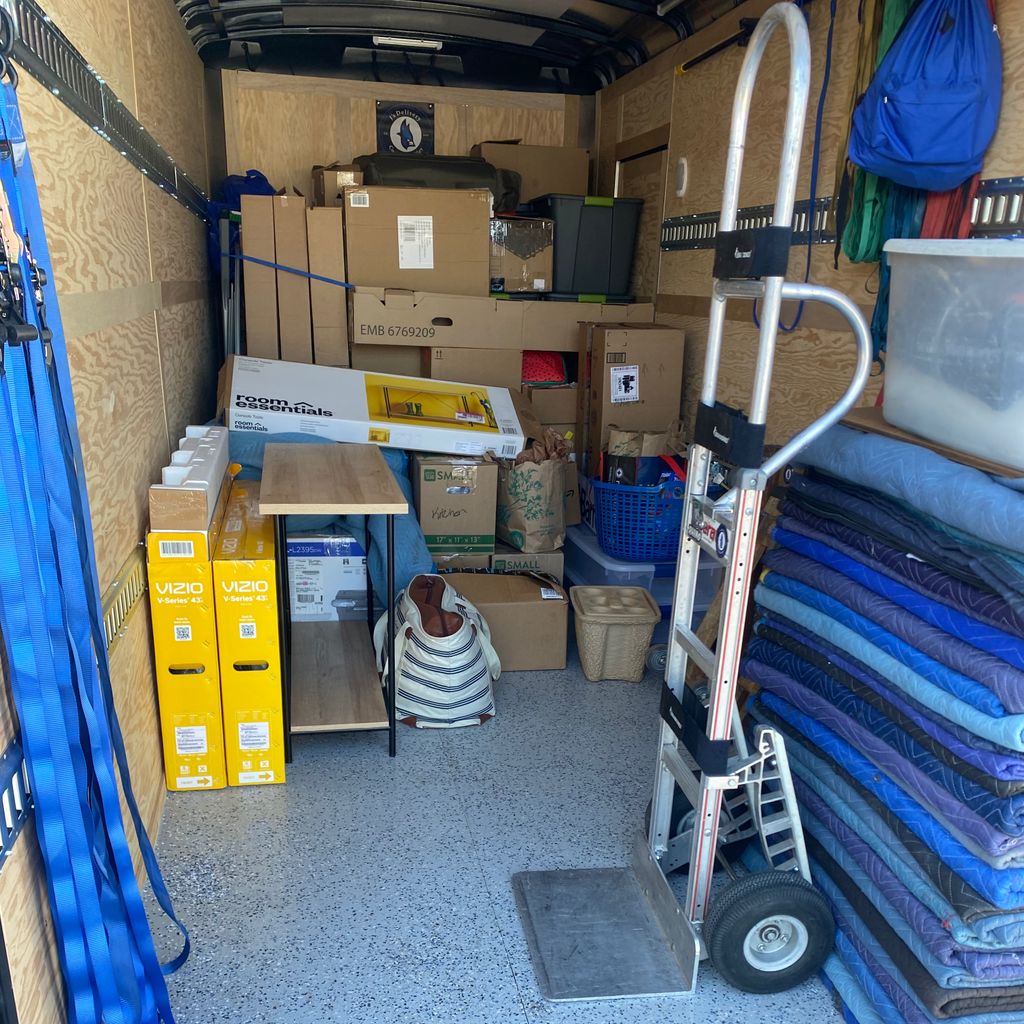 Js Delivery, Moving , and Junk Removal