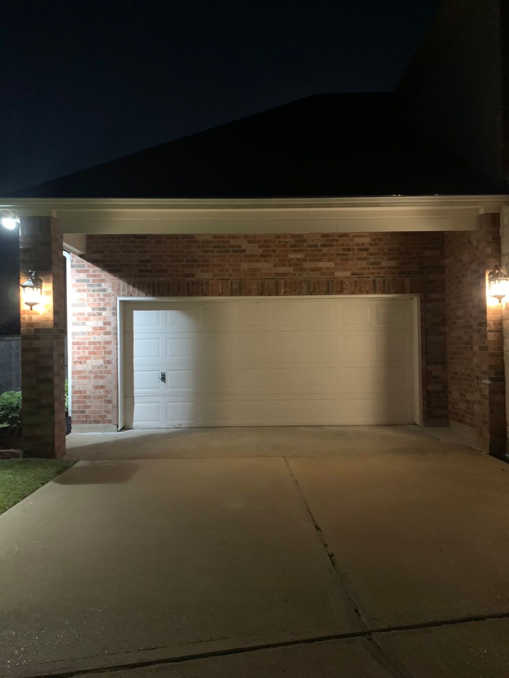 Coach front lights installed with photocell 