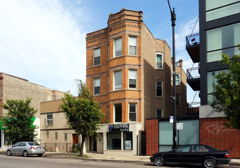 Logan Square, Chicago Multifamily