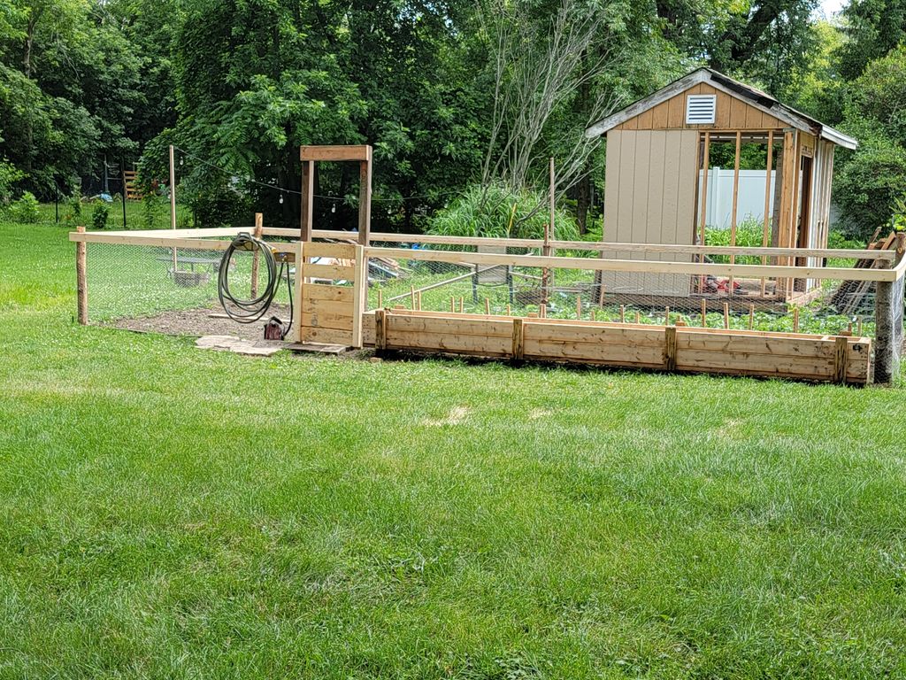Garden fencing and gate install
