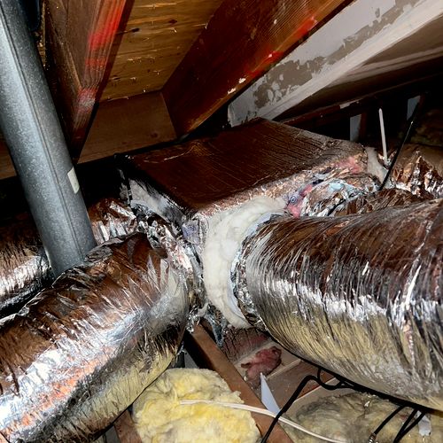 AC ducts installation 