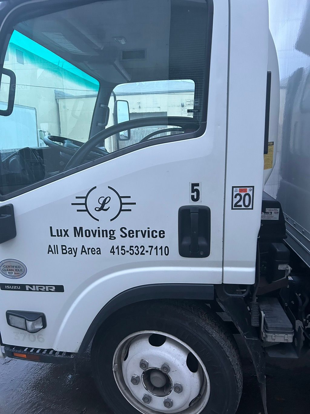 Lux Moving service