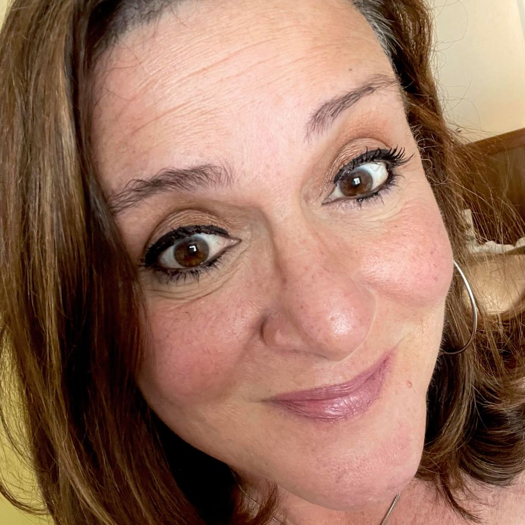 Julie Mikalis