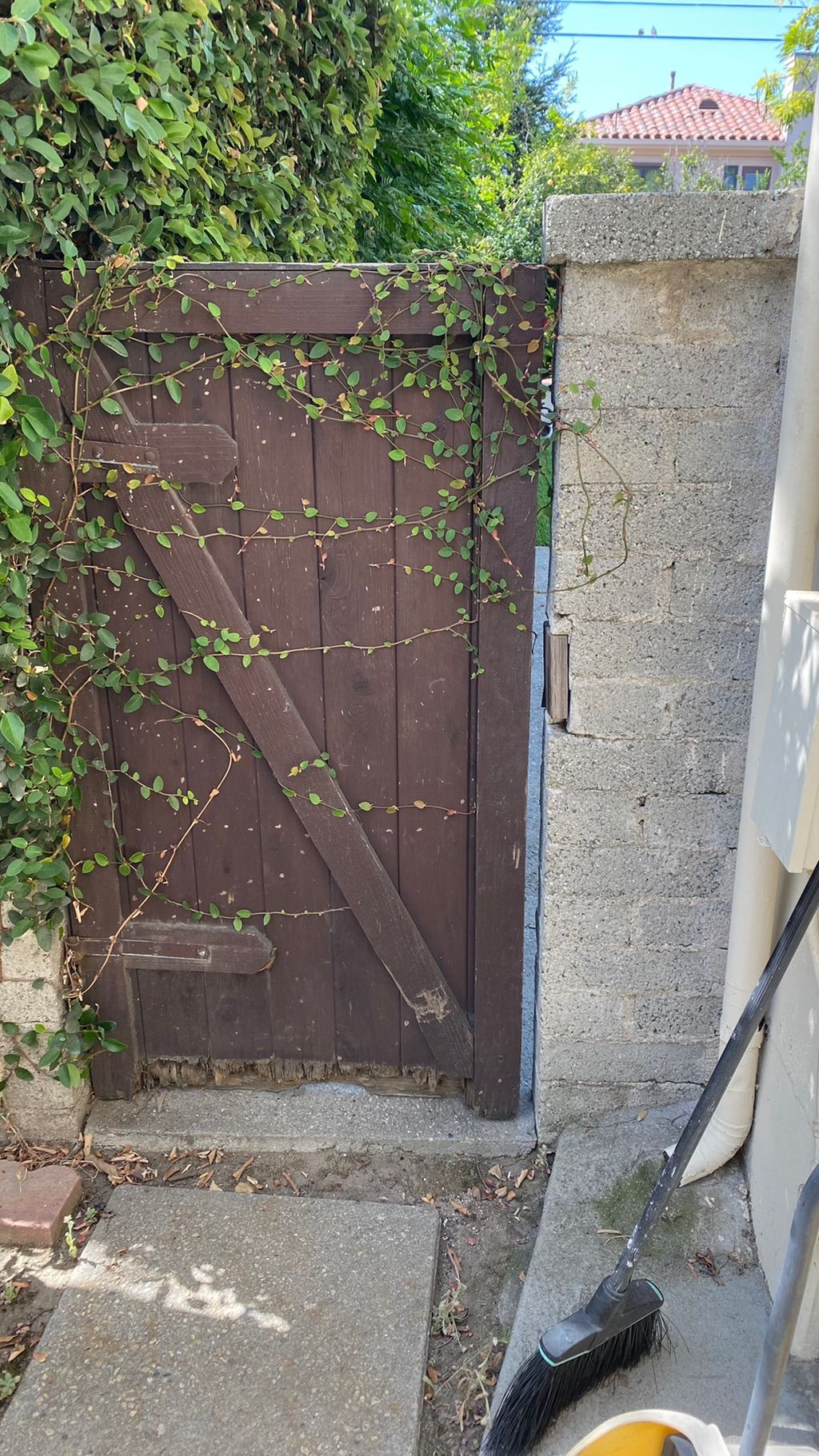 Gate rebuild before