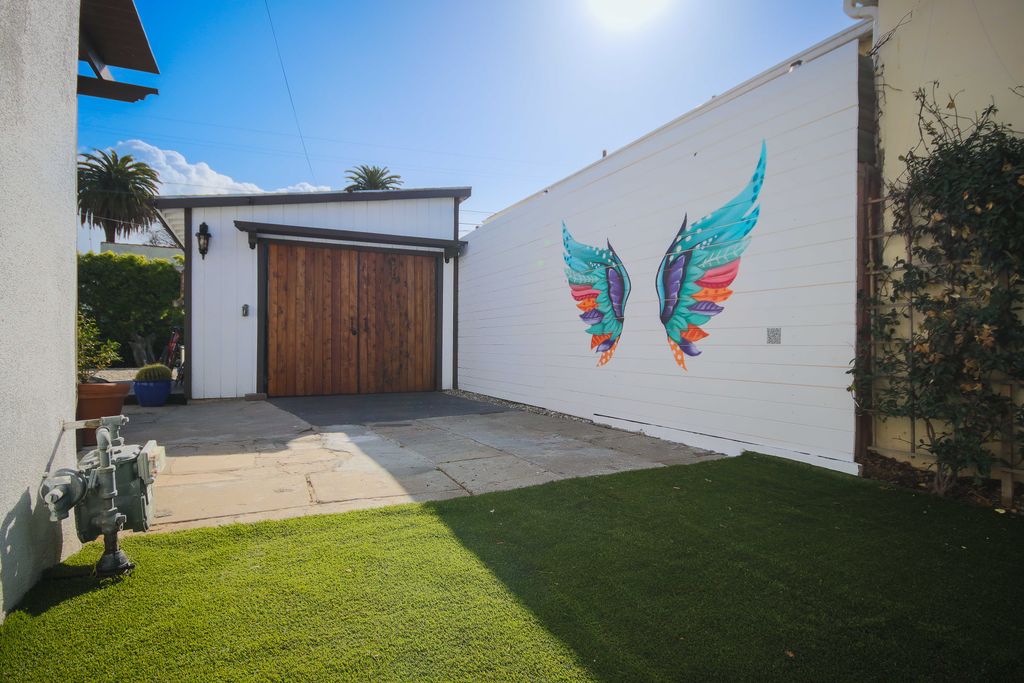 Our Los Angeles short/mid-term rental 