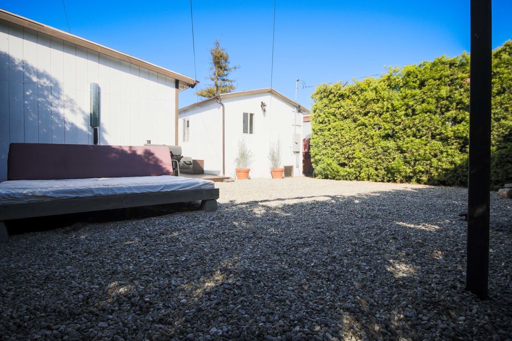 Our Los Angeles short/mid-term rental 