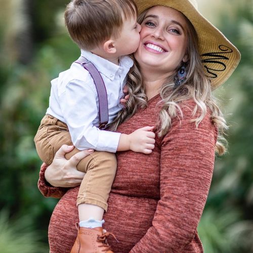 John took maternity photos for me did an amazing j