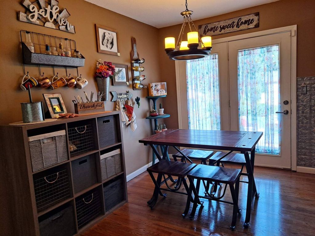 Maximizing Dining Storage