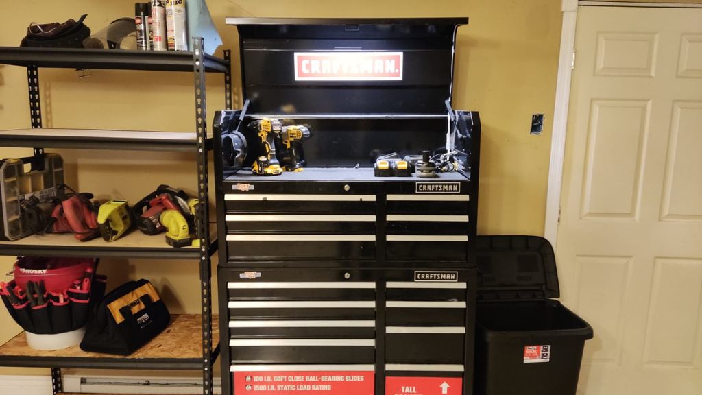 Work station