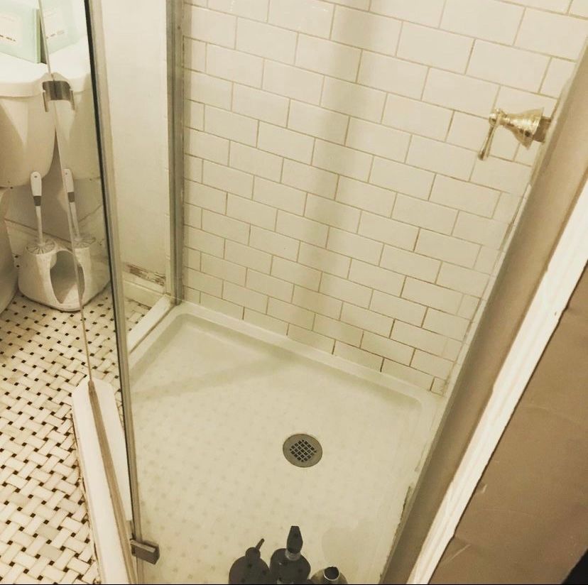 Large Master bathroom (Afterwards)