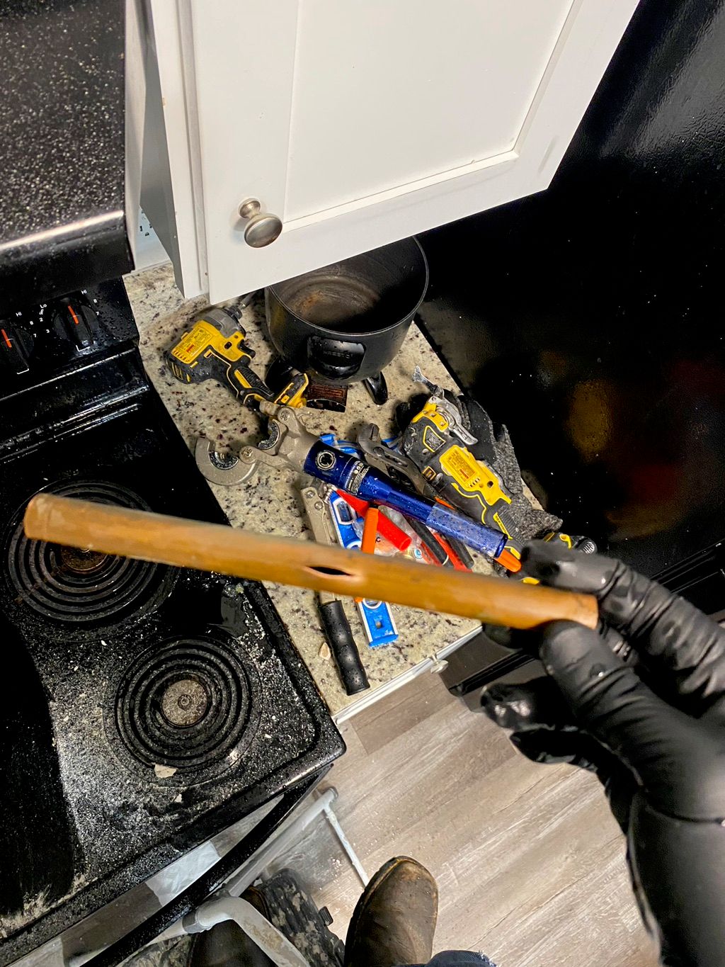 Responding to and emergency split in coper water l