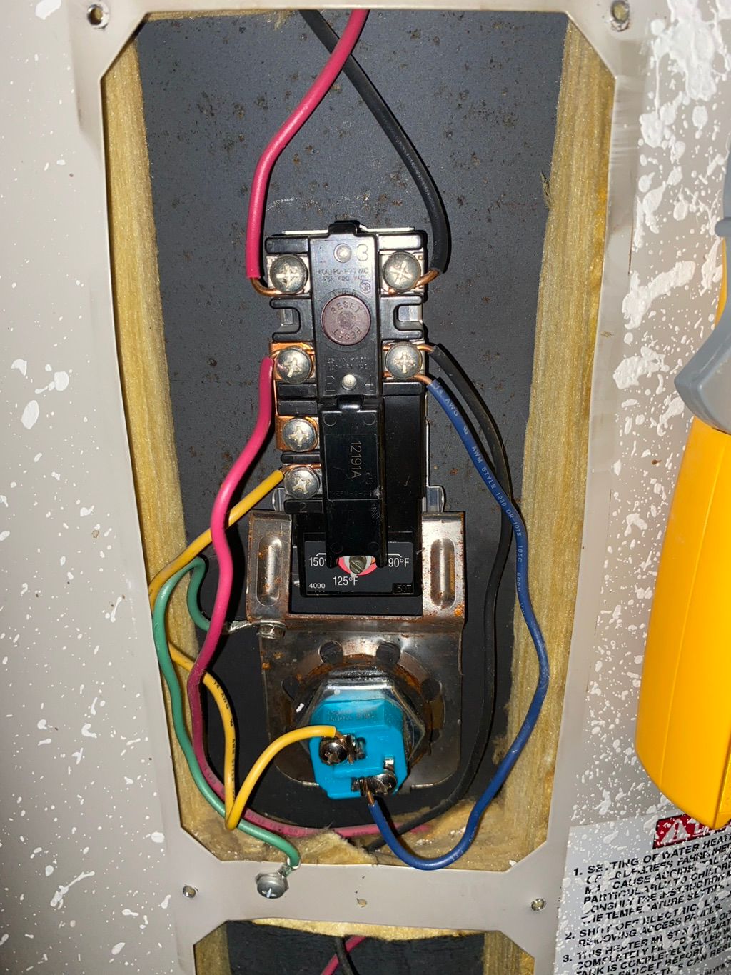 Changed heating elements in hot water tank