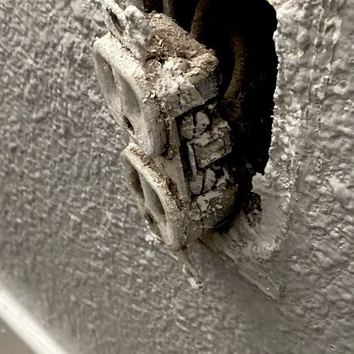 Replacing old outlets 