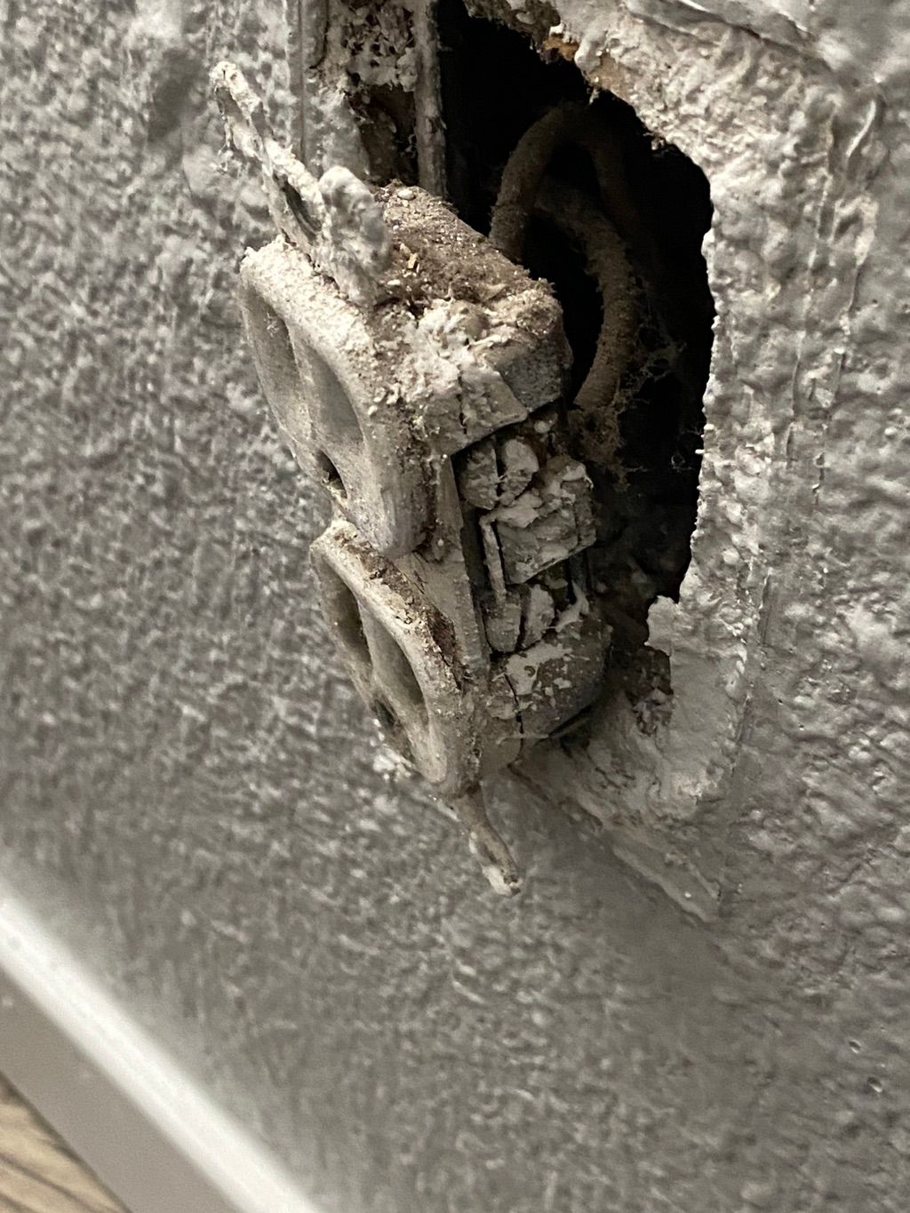 Replacing old outlets 