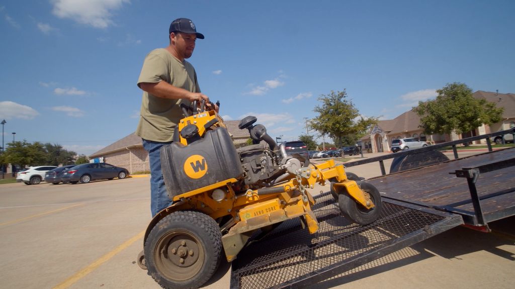 Lawn Trimming Services