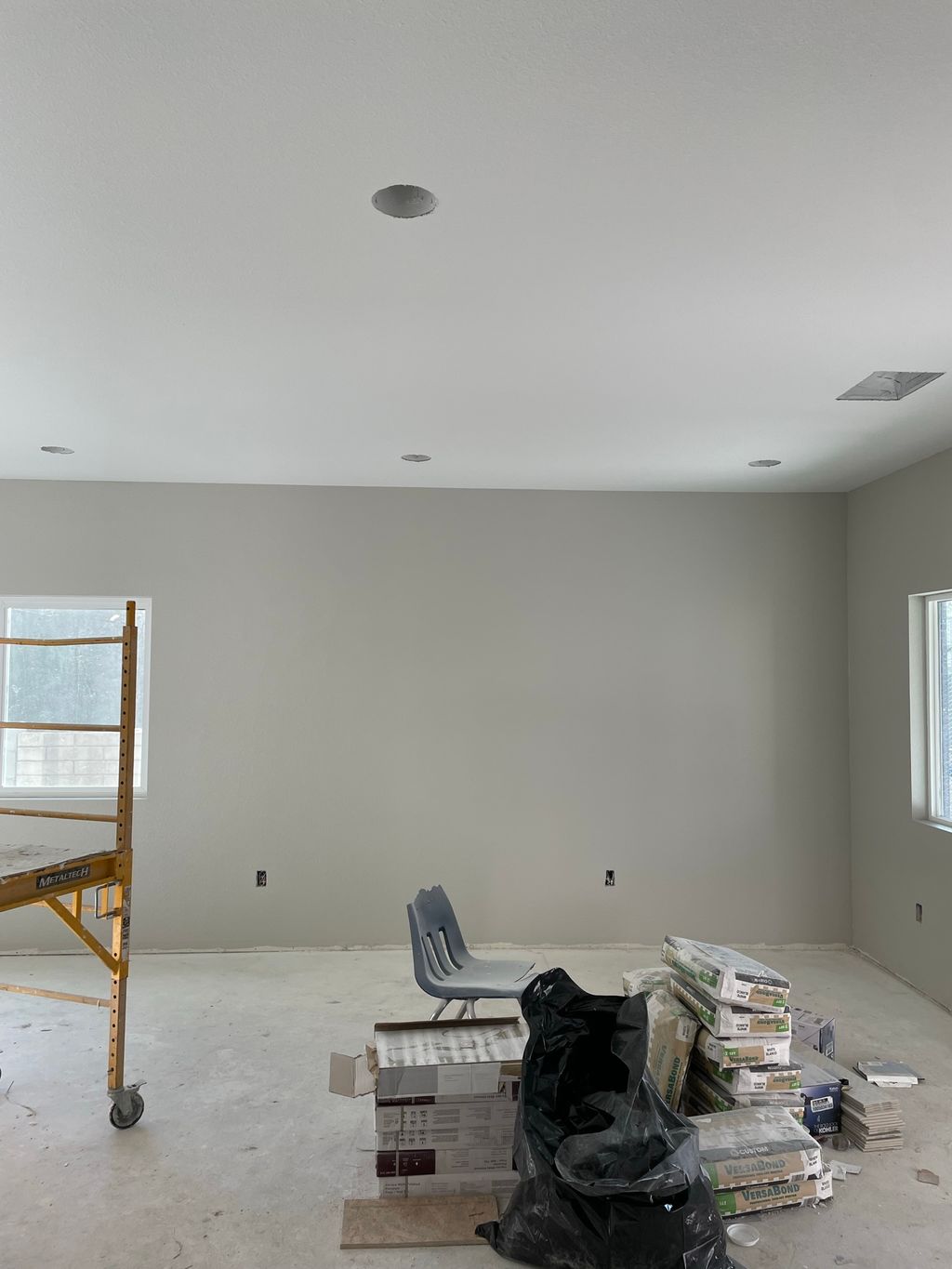 Customer went with Agreeable Gray color 