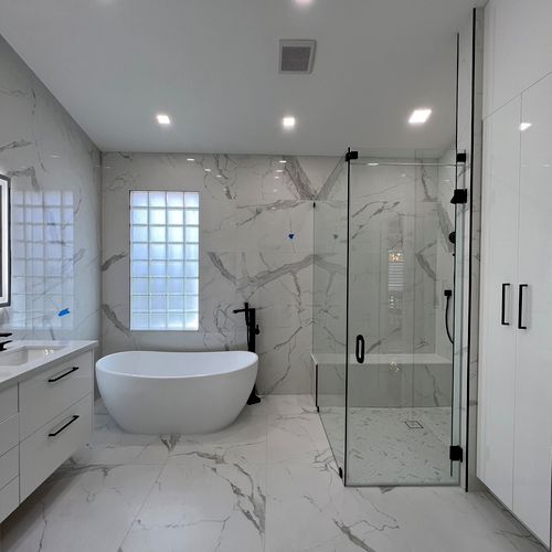 Bath lights and exhaust fan 