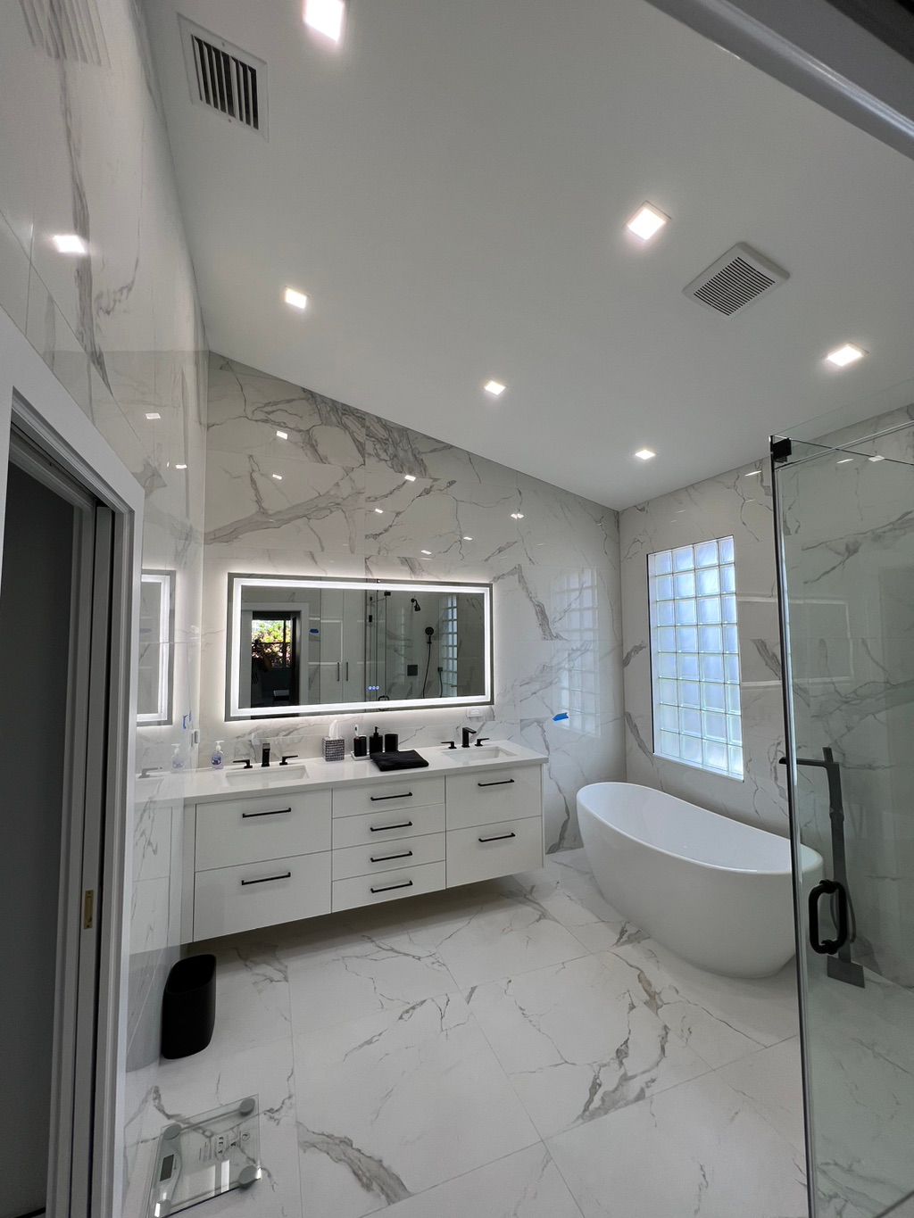 Mirror lights 