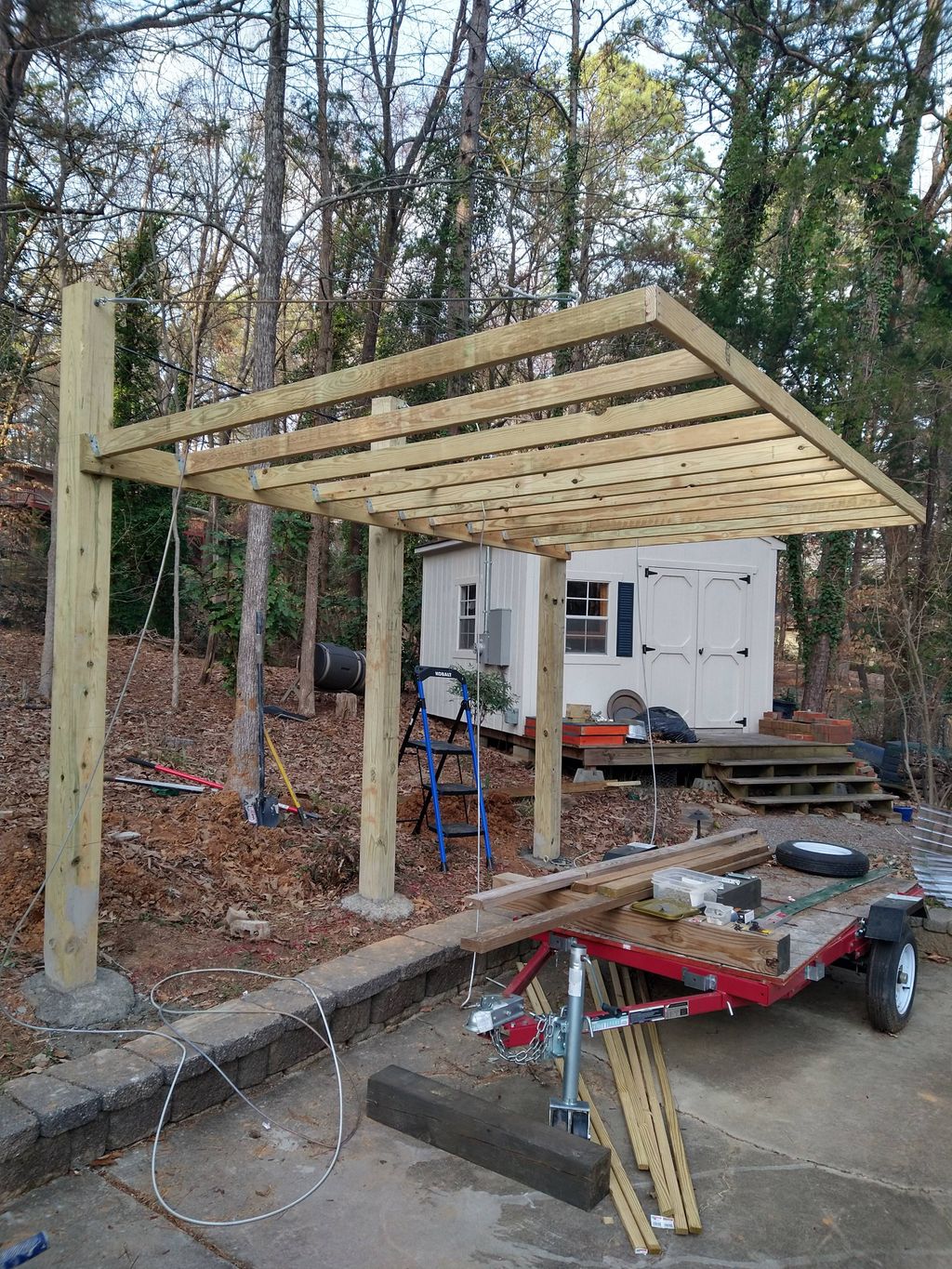 just added cables to support it cantilevered 