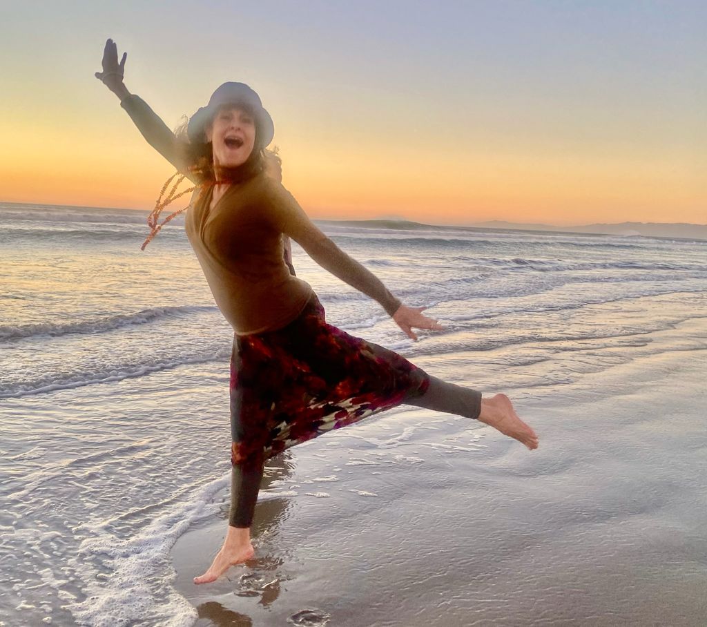 Elissa Amina in joy!