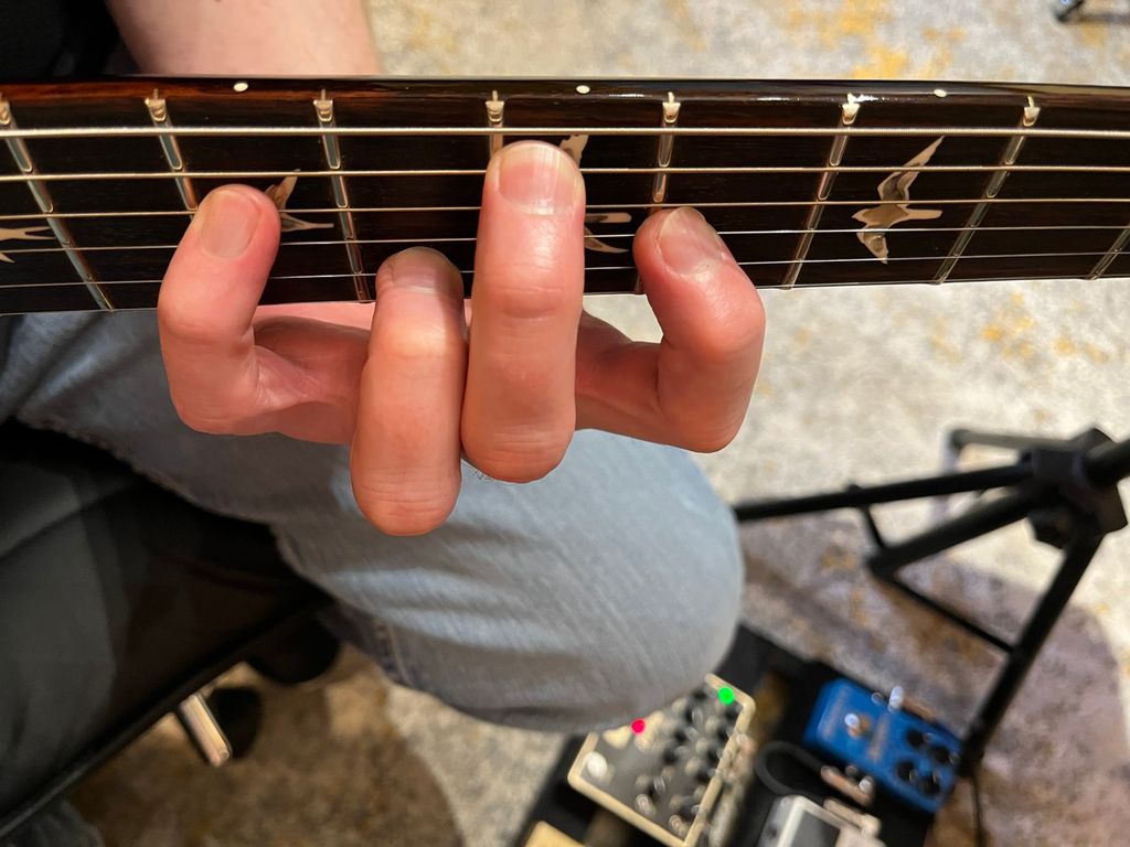 What’s this chord?! I often send pictures and vide