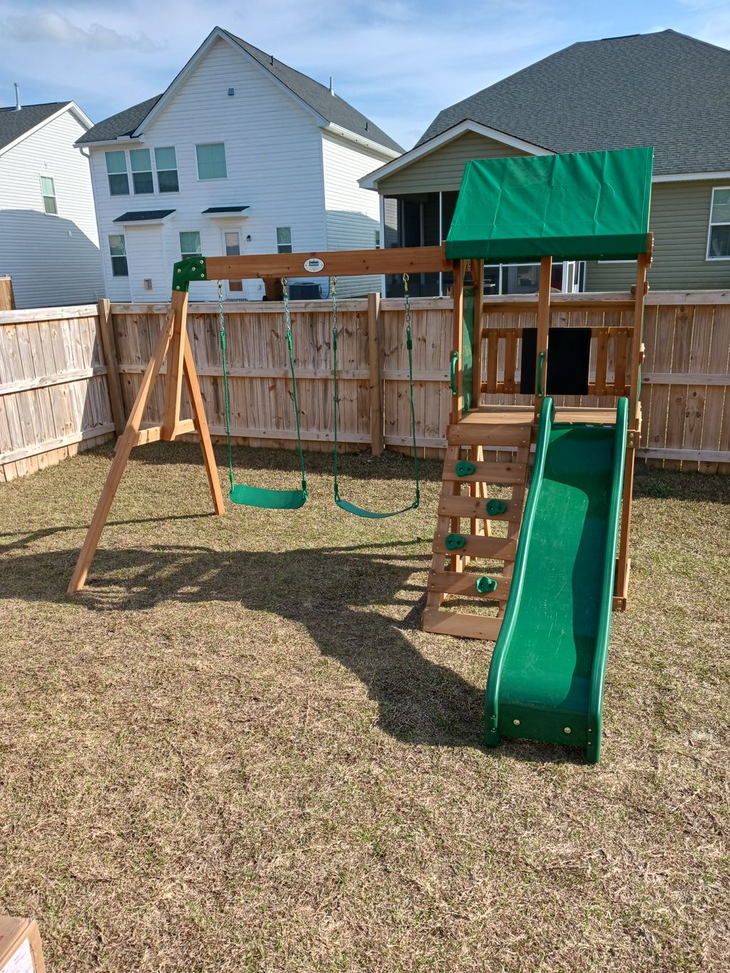 Play Equipment Construction and Assembly