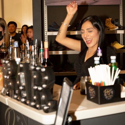 Avatar for Pao Craft Cocktails: Mobile Bar & Mixology Classes