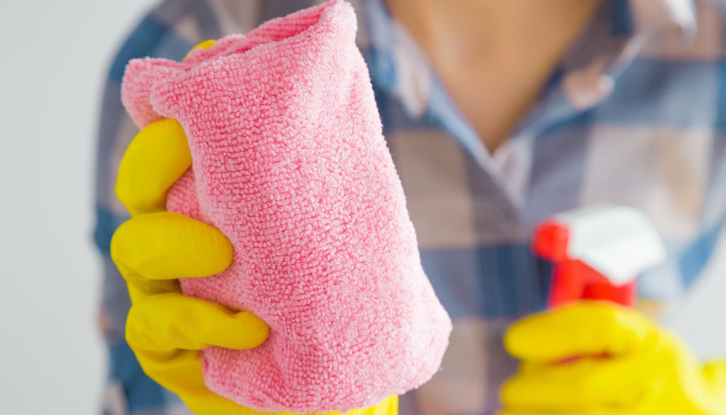 33 best spring cleaning tips of all time.