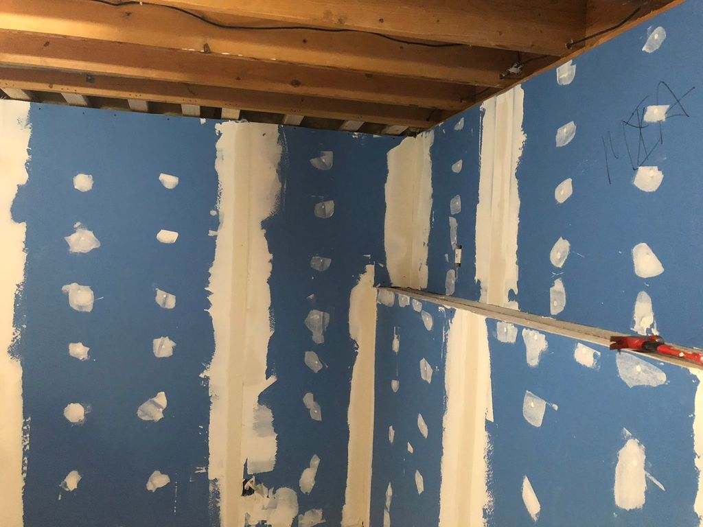 Danny’s Mud & tape