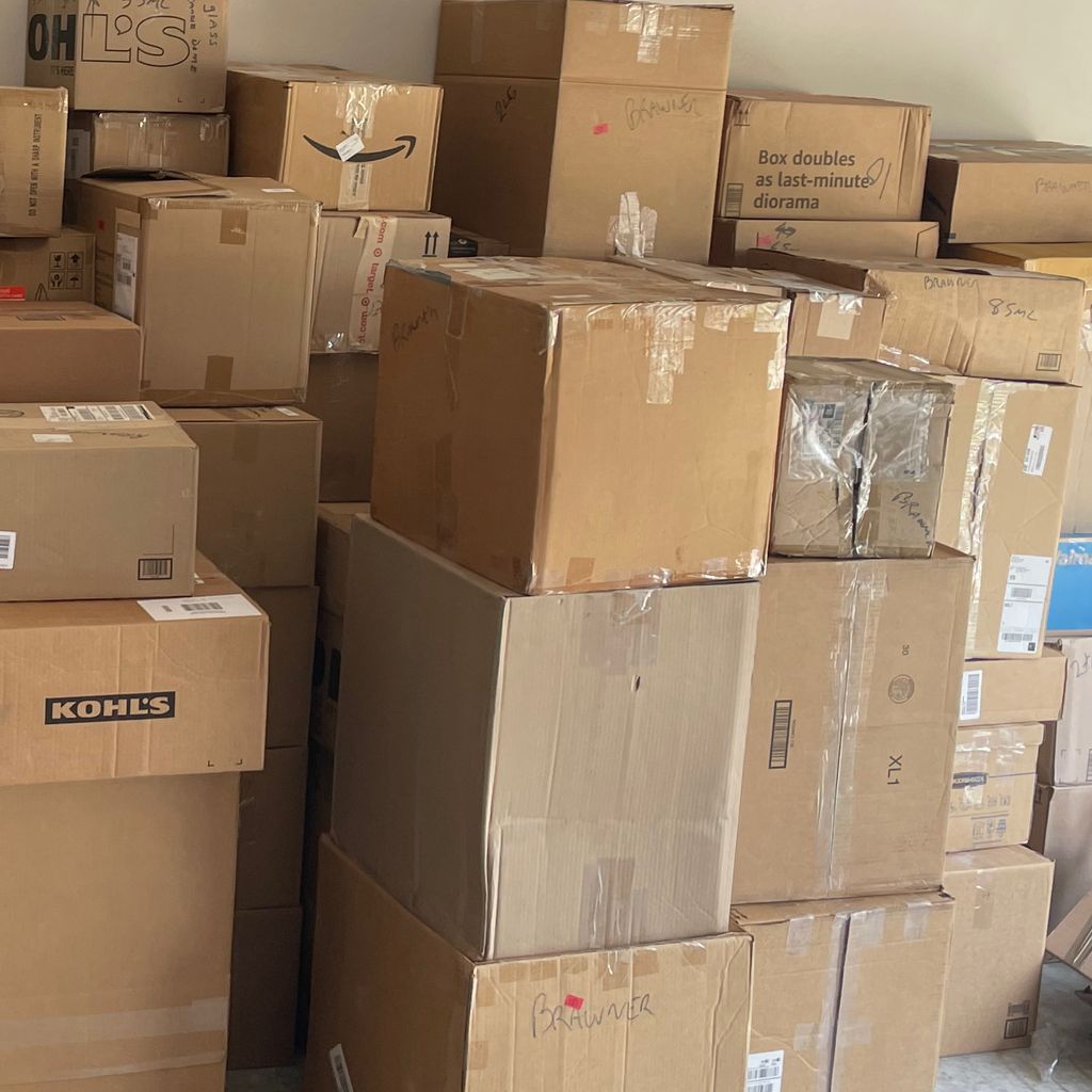 Wall2Wall moving and service !