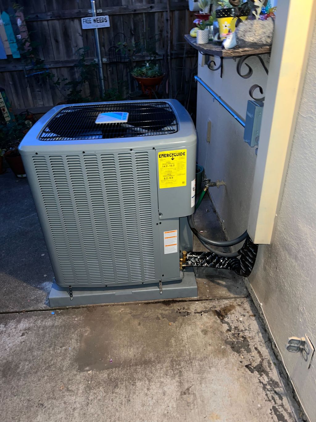 Daikin heat pump installation / by CRONUS SERVICE 