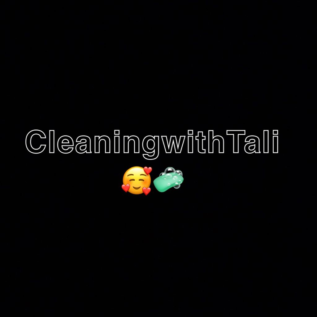 Cleaning with Tali 🥰 🥰🧼🧽