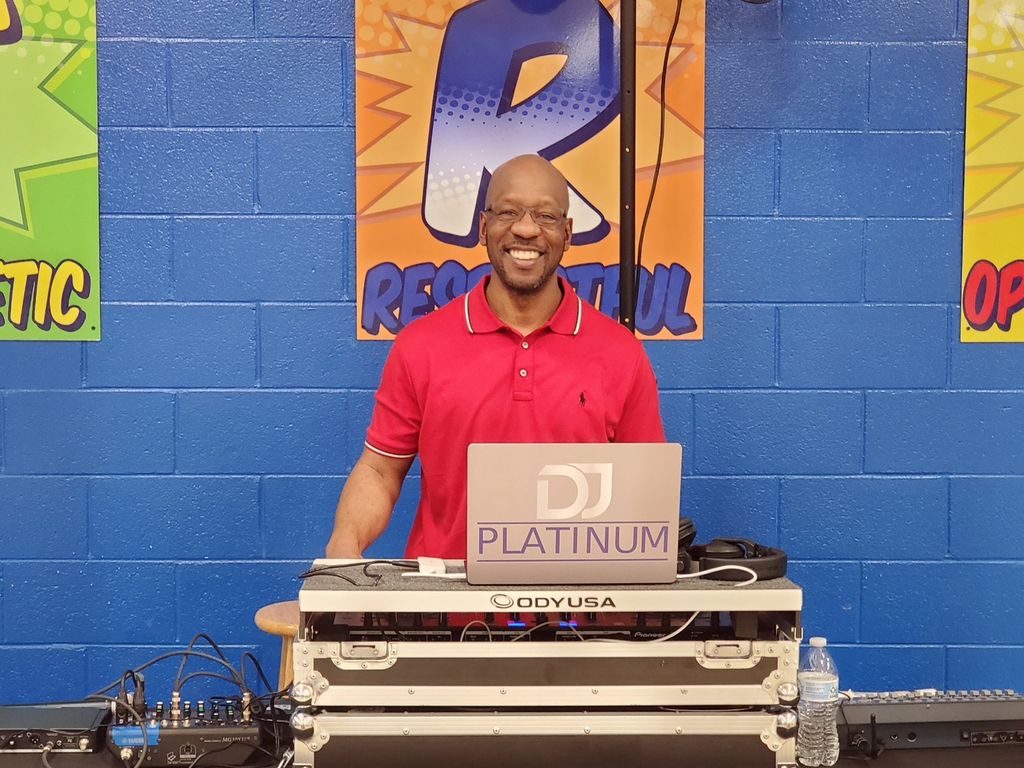 Harbison Elementary School Sweetheart Dance 2023 D