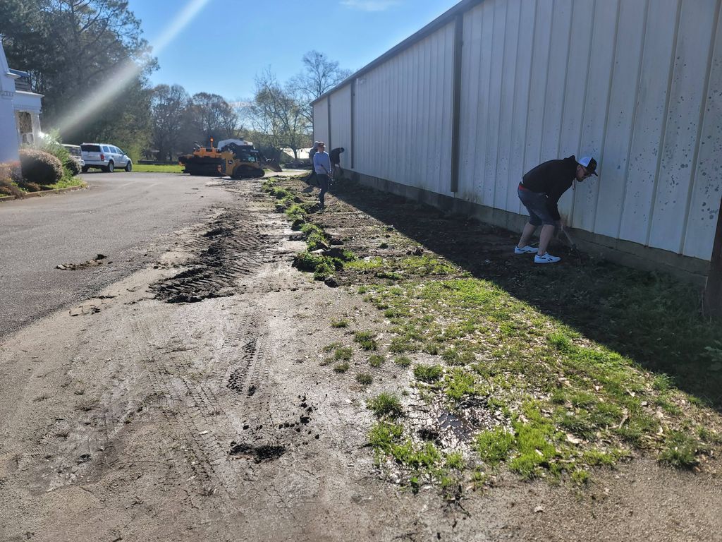 project at local hardwere in ranburn ala
