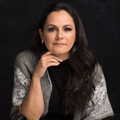 Avatar for Cecilia Duarte, (Bilingüe) Minister and Officiant