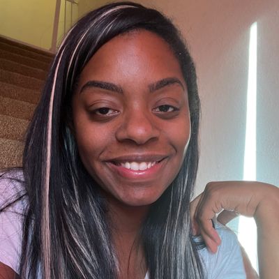 Avatar for $50 off your first deep clean 💃🏾💕🌷🌼