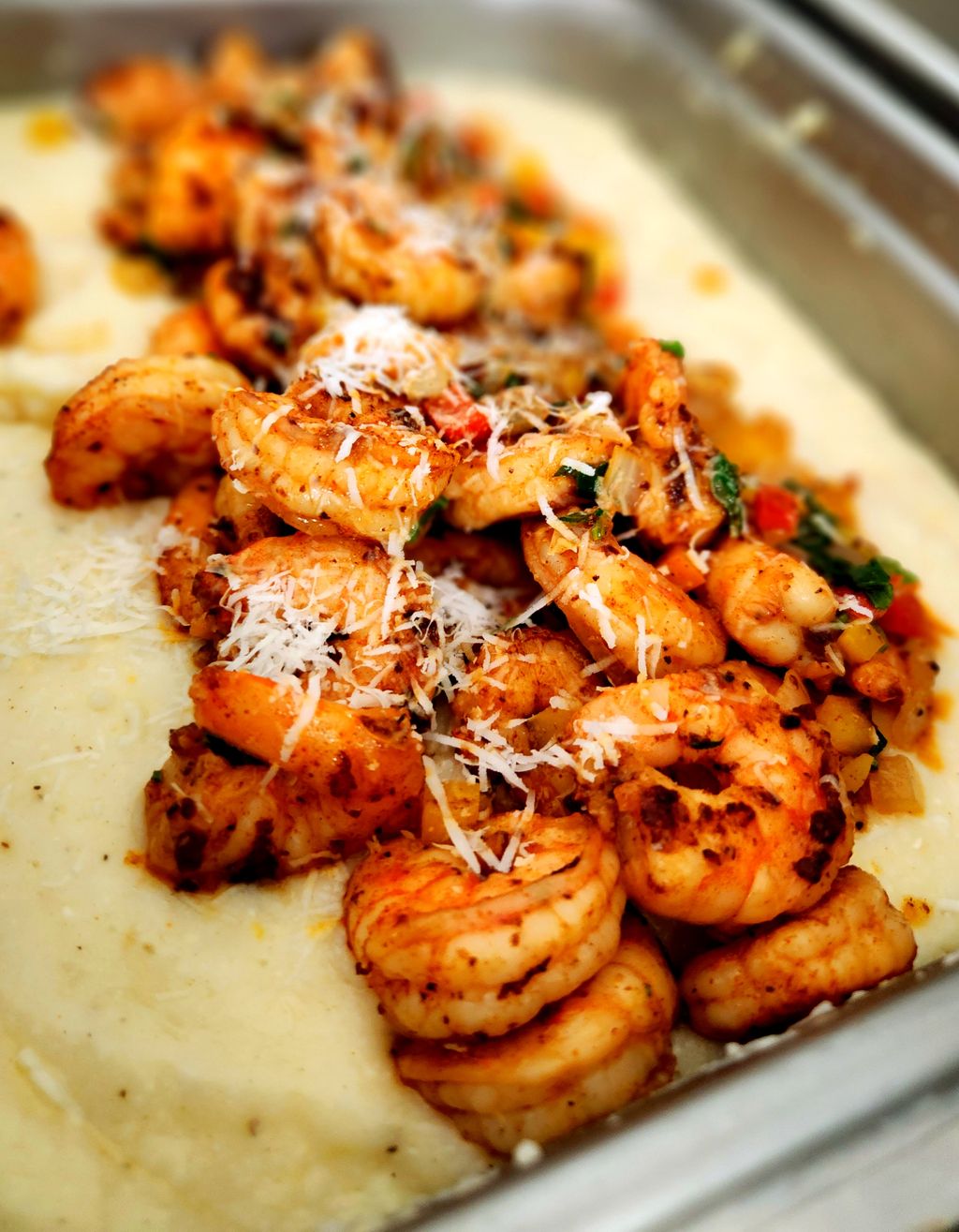 Shrimp & Gouda Grits