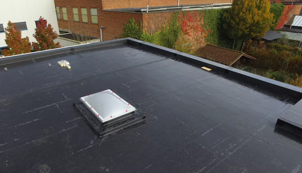 flat rubber roof